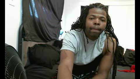 Snapshot of sirthedom chatting on 03/25/26, 07:09 sirthedom online show from 03/25/26, 07:09