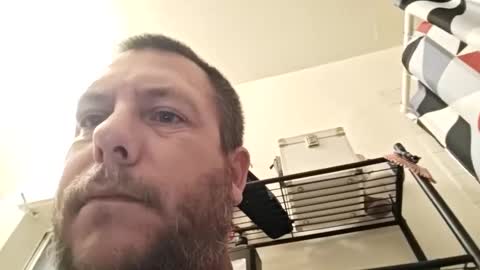 Snapshot of sirvega chatting on 09/16/25, 12:28 sirvega online show from 09/16/25, 12:28