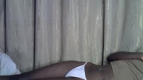 shannie online show from 12/04/25, 03:49