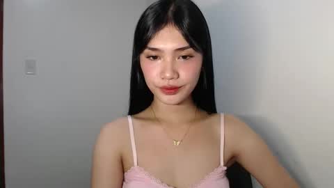 Snapshot of sissy_aljane chatting on 11/30/25, 01:37 Aljane online show from 11/30/25, 01:37