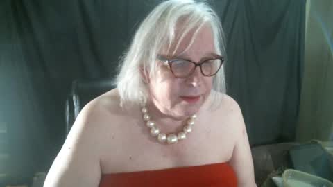 Sissy Diane online show from 01/02/25, 12:34