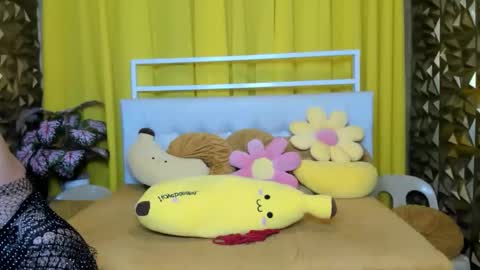 Snapshot of sissyserve_sonya chatting on 02/27/26, 11:10 sissyserve_sonya online show from 02/27/26, 11:10