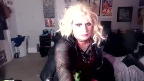 Snapshot of sissyslutliana69 chatting on 05/03/26, 09:48 sissyslutliana69 online show from 05/03/26, 09:48