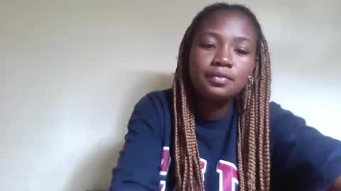 Snapshot of sisyh697532 chatting on 05/10/26, 12:21 sisyh697532 online show from 05/10/26, 12:21