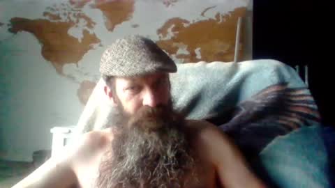 Snapshot of sitonmybeardxxx chatting on 06/07/26, 07:28 sitonmybeardxxx online show from 06/07/26, 07:28
