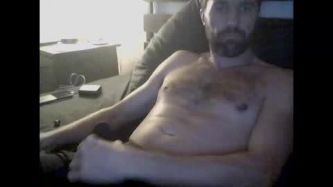 Snapshot of six2midnight312 chatting on 01/02/25, 09:54 six2midnight312 online show from 01/02/25, 09:54