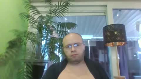 Snapshot of sixten113 chatting on 02/13/26, 08:10 sixten113 online show from 02/13/26, 08:10