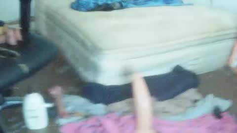 Snapshot of sizzzlenomics chatting on 09/25/25, 09:29 SIZZZLENOMICS online show from 09/25/25, 09:29