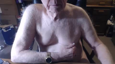 Snapshot of sjbottomboi chatting on 01/06/25, 05:52 sjbottomboi online show from 01/06/25, 05:52