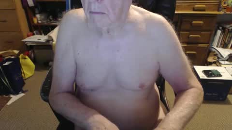 Snapshot of sjbottomboi chatting on 06/05/26, 12:55 sjbottomboi online show from 06/05/26, 12:55