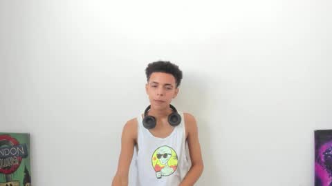 Snapshot of skady_coronado chatting on 12/16/24, 03:00 skady_coronado online show from 12/16/24, 03:00