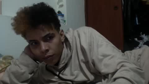 Snapshot of skady_coronado chatting on 02/11/25, 04:01 skady_coronado online show from 02/11/25, 04:01