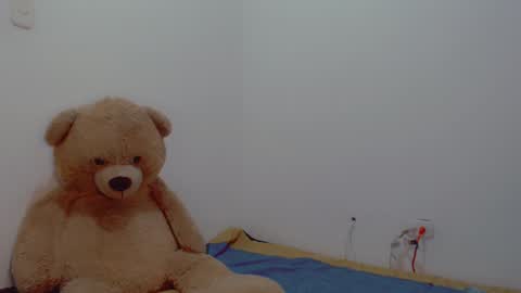 Snapshot of skarlett2072 chatting on 12/07/24, 10:34 Arlett online show from 12/07/24, 10:34