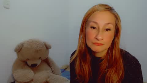 Snapshot of skarlett2072 chatting on 12/09/24, 11:45 Arlett online show from 12/09/24, 11:45