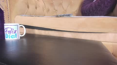 skarlettbarnes online show from 05/11/26, 12:00