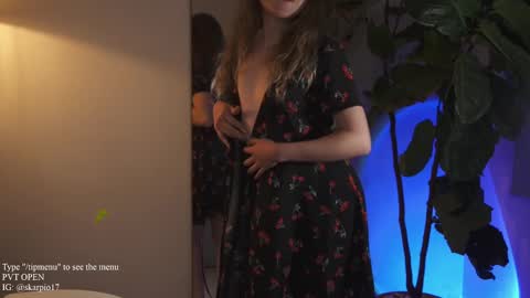 Im Scarlett  ONLINE  5pm-10pm NYC time  online show from 03/10/25, 03:45