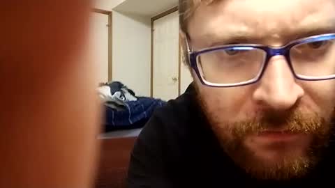 Snapshot of skeetonfeet chatting on 12/27/24, 07:18 Scotty online show from 12/27/24, 07:18