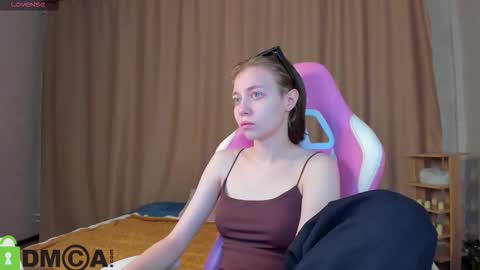 Emily online show from 12/20/25, 01:12