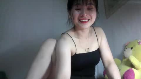 Snapshot of skie1111 chatting on 05/05/26, 04:31 Shie online show from 05/05/26, 04:31