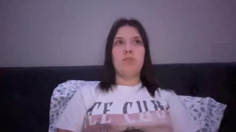 Snapshot of skiimaskabby chatting on 02/26/25, 04:03 skiimaskabby online show from 02/26/25, 04:03