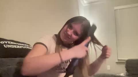 Snapshot of skiimaskabby chatting on 01/10/26, 04:58 skiimaskabby online show from 01/10/26, 04:58