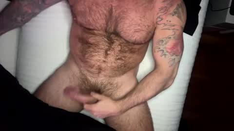 Snapshot of skimaskedbeef chatting on 03/05/25, 04:45 BEEF online show from 03/05/25, 04:45