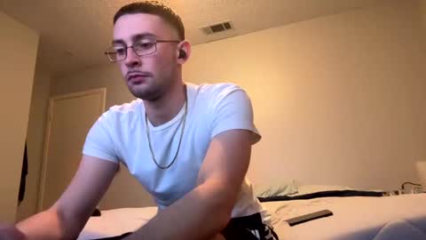 Snapshot of skinndick214 chatting on 09/12/25, 11:59 daddy online show from 09/12/25, 11:59