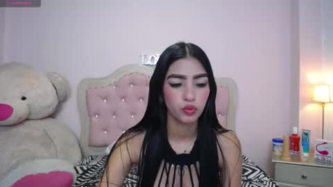 Snapshot of skinny_hailey chatting on 03/03/26, 11:38 Hailey online show from 03/03/26, 11:38