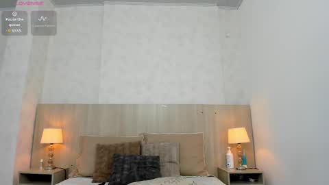 Snapshot of skinny_isabela chatting on 10/22/25, 11:32 Isabela online show from 10/22/25, 11:32