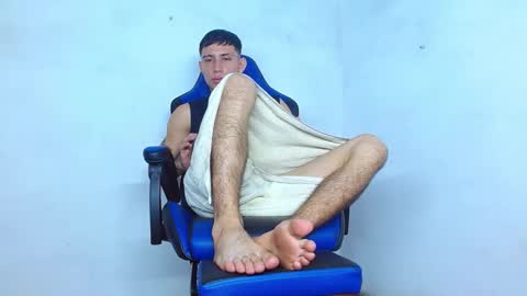 Snapshot of skinny_marked chatting on 12/06/24, 11:47 skinny marked online show from 12/06/24, 11:47
