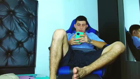 Snapshot of skinny_marked chatting on 01/12/25, 10:43 skinny marked online show from 01/12/25, 10:43