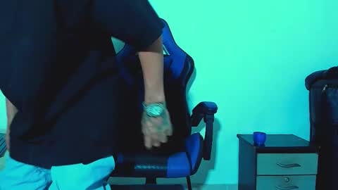 skinny marked online show from 11/05/25, 12:43