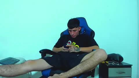 skinny marked online show from 11/12/25, 08:19