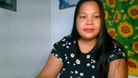 Snapshot of skinny_momma32 chatting on 07/26/26, 09:00 skinny_momma32 online show from 07/26/26, 09:00