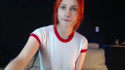 Snapshot of skinny_raven chatting on 10/25/25, 04:13 Marion online show from 10/25/25, 04:13