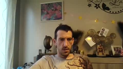 Snapshot of skinnybigcock2 chatting on 12/06/24, 09:21 SkinnyBigCock2 online show from 12/06/24, 09:21