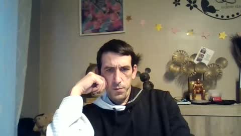 Snapshot of skinnybigcock2 chatting on 02/13/25, 07:45 SkinnyBigCock2 online show from 02/13/25, 07:45