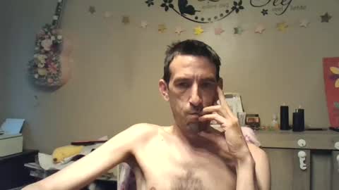 Snapshot of skinnybigcock2 chatting on 07/17/26, 03:46 SkinnyBigCock2 online show from 07/17/26, 03:46