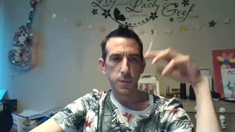 Snapshot of skinnybigcock2 chatting on 07/25/26, 05:49 SkinnyBigCock2 online show from 07/25/26, 05:49