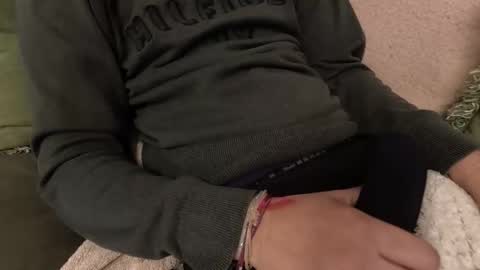 Snapshot of skinnyguyfun chatting on 03/20/26, 07:41 skinnyguyfun online show from 03/20/26, 07:41