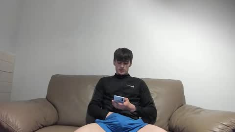 Snapshot of skinnyguywithbigd chatting on 10/16/25, 12:50 skinnyguywithbigd online show from 10/16/25, 12:50