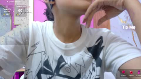 Snapshot of skinnyneighbour_ chatting on 04/07/26, 02:56 Karla online show from 04/07/26, 02:56