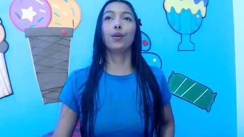 Snapshot of skinnysexzara18 chatting on 02/13/26, 01:12 zarfa online show from 02/13/26, 01:12