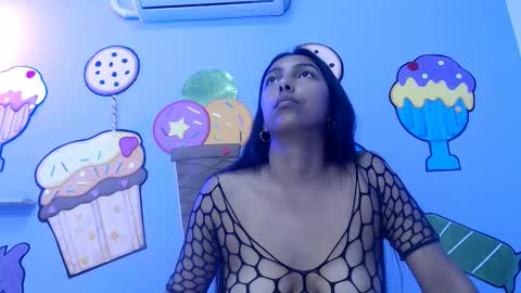 Snapshot of skinnysexzara18 chatting on 03/02/26, 05:19 zarfa online show from 03/02/26, 05:19