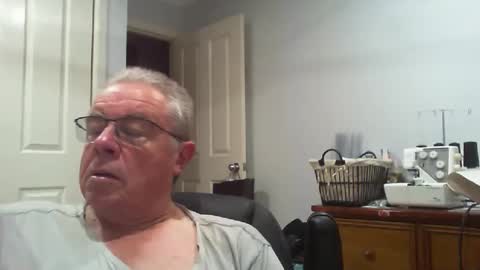 Snapshot of skipper1970 chatting on 02/04/26, 08:53 Skipper1970 online show from 02/04/26, 08:53