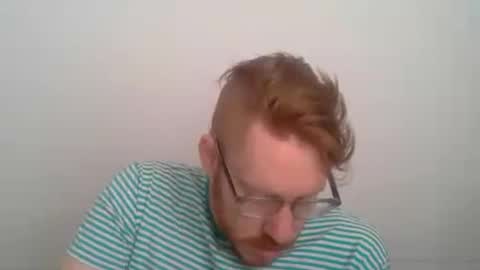 Snapshot of sklave_s chatting on 05/01/26, 09:47 sklave_s online show from 05/01/26, 09:47
