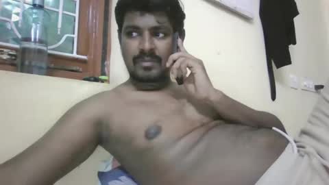 Snapshot of sklavepappu143 chatting on 10/24/25, 05:48 Indianslut1431 online show from 10/24/25, 05:48