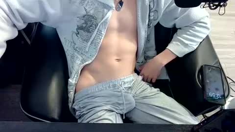 skrogdog online show from 05/11/26, 04:59