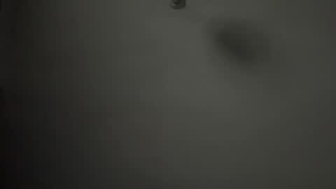 Snapshot of skuzzy25 chatting on 12/13/24, 03:38 skuzzy25 online show from 12/13/24, 03:38