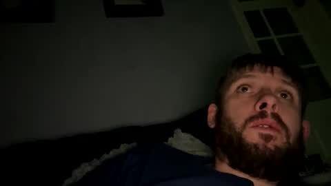 Snapshot of skuzzy25 chatting on 12/21/24, 06:19 skuzzy25 online show from 12/21/24, 06:19